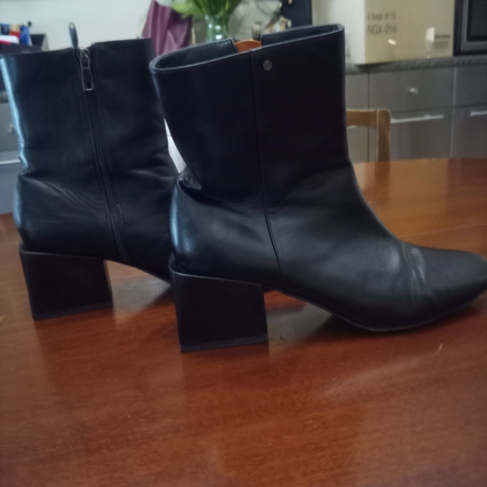 French Connection Black Heeled Boots - Picture 2 of 5
